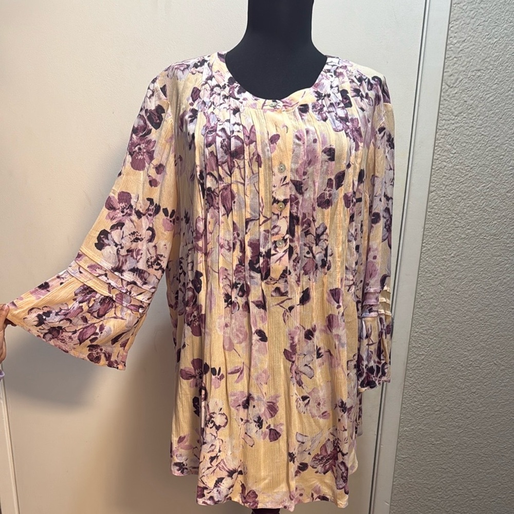 J. Jill Purple and Yellow 3/4 Sleeve Pleated Blouse